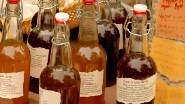 22 Benefits of Apple Cider Vinegar