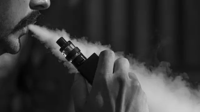 6 Reasons Why Vapes Are Gaining Popularity In 2023