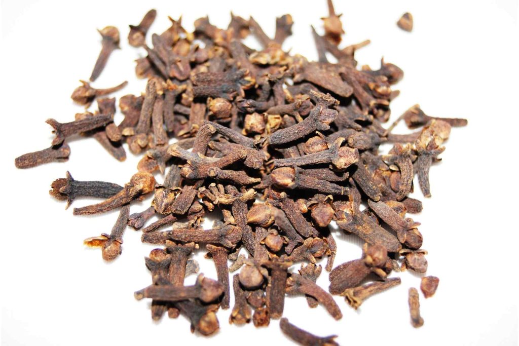 12 Benefits of Cloves