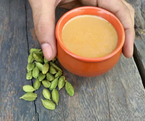 side effects of cardamom tea