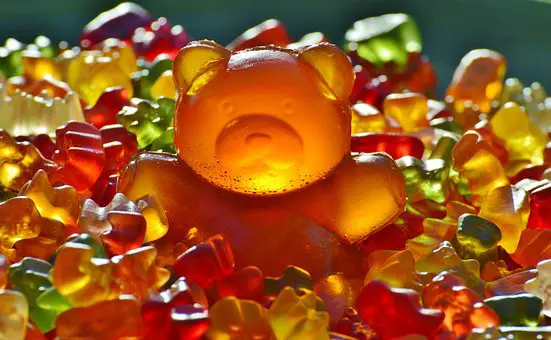 5 Precautions A Beginner Should Undertake While Consuming Delta 9 THC Gummies