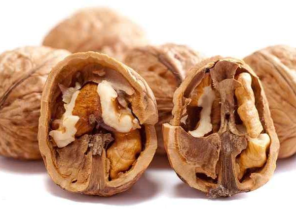 heart healthy benefits of walnuts