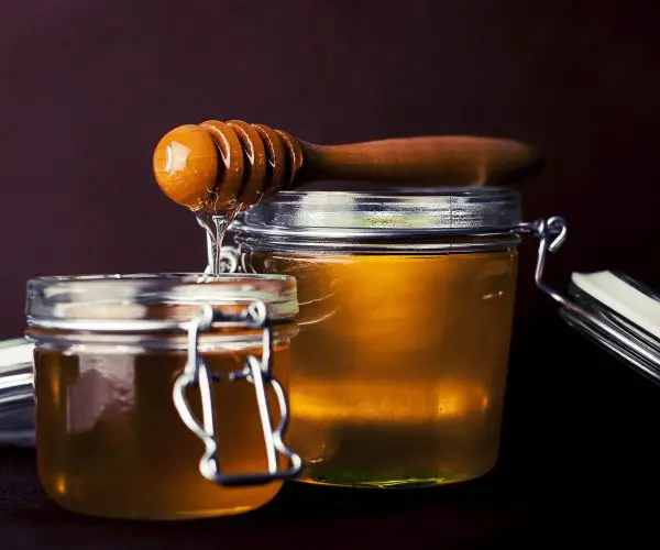 honey benefits and side effects