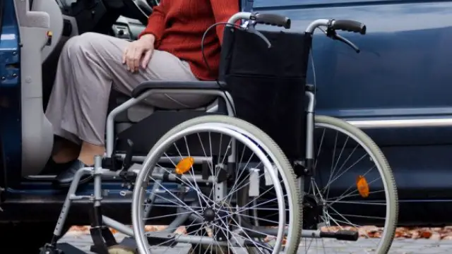 How to Choose the Best Car for Seniors with Limited Mobility?