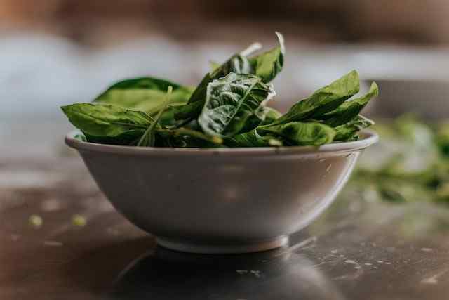 Impact of Oxalates In Spinach On Health
