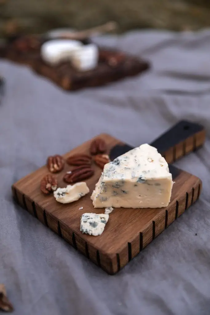 11 Benefits of Blue Cheese
