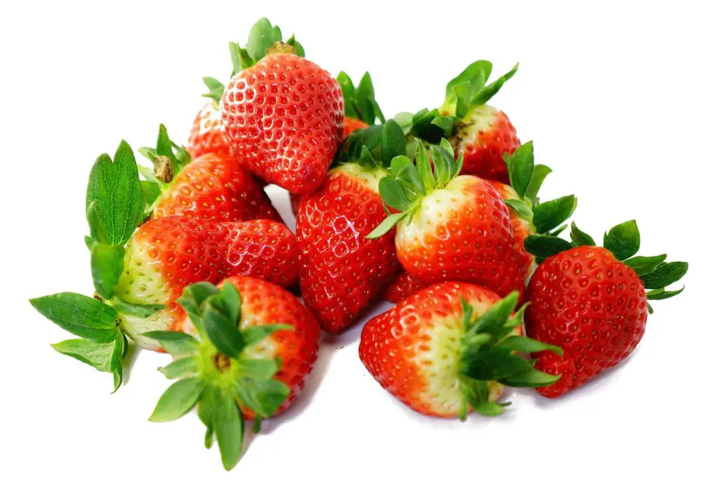 34 Amazing Benefits Of Strawberries