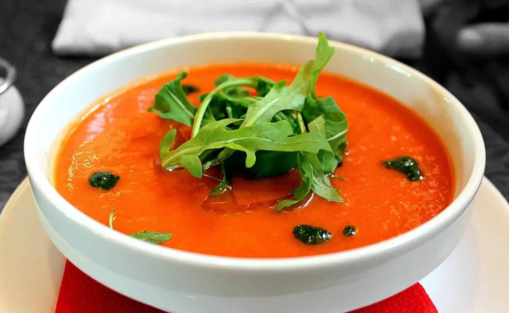 17 Benefits of tomato soup