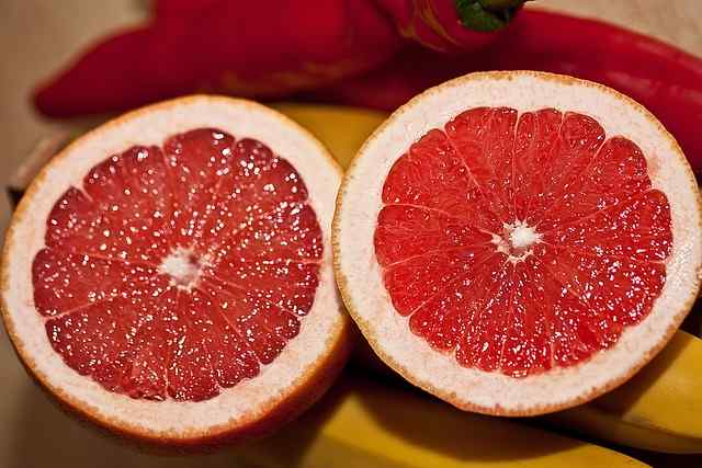 Impact of Vitamin C Overdose From Overeating Grapefruit