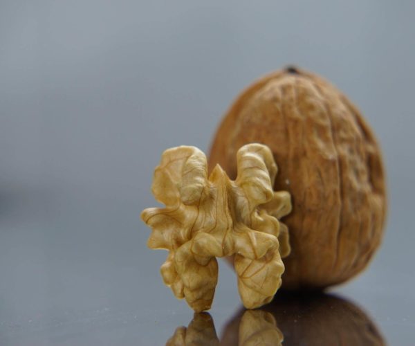 walnuts side effects